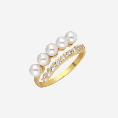 Pointed Pearl Ring